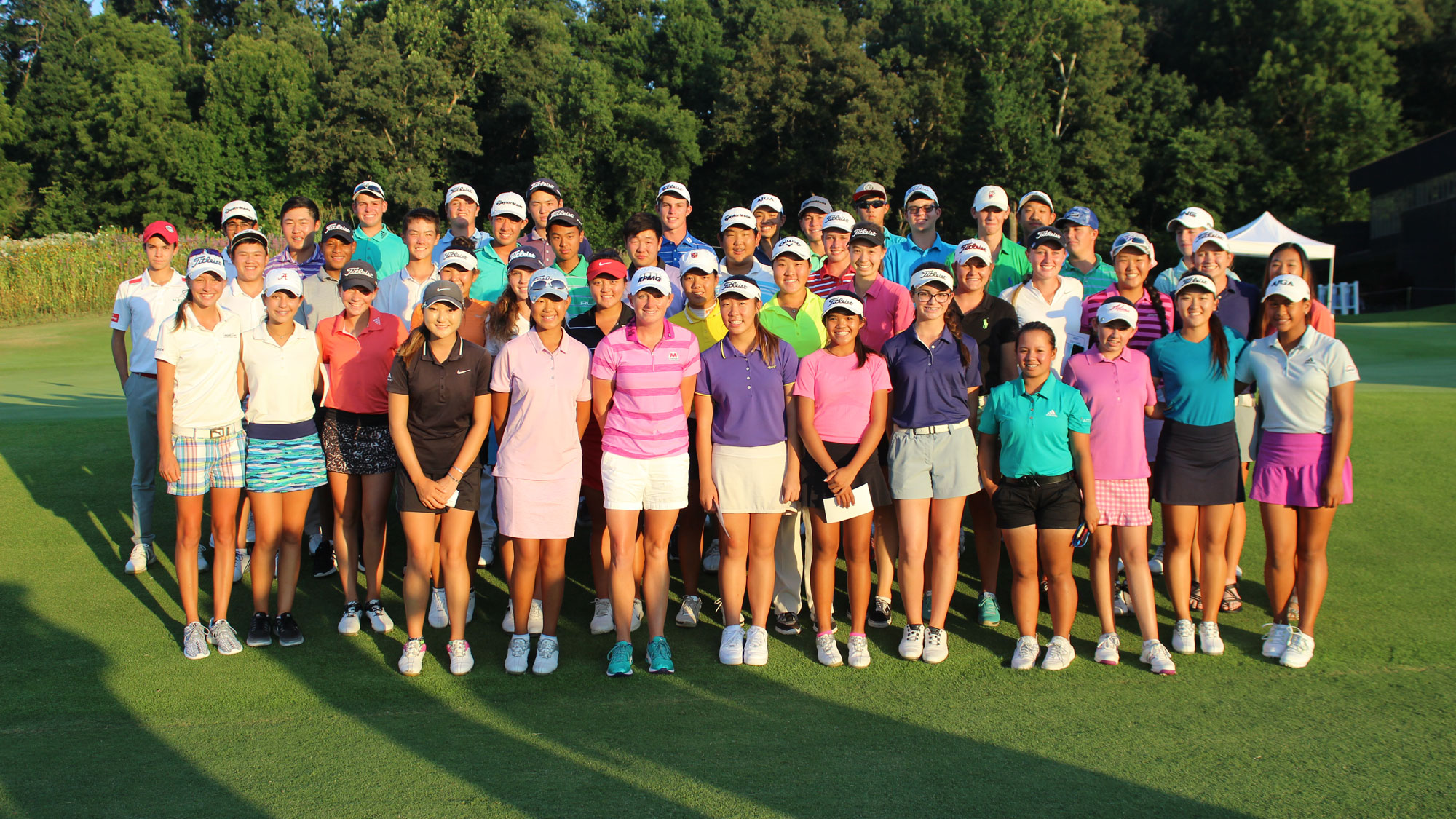 stacy-lewis-group-photo-2_2000.jpg
