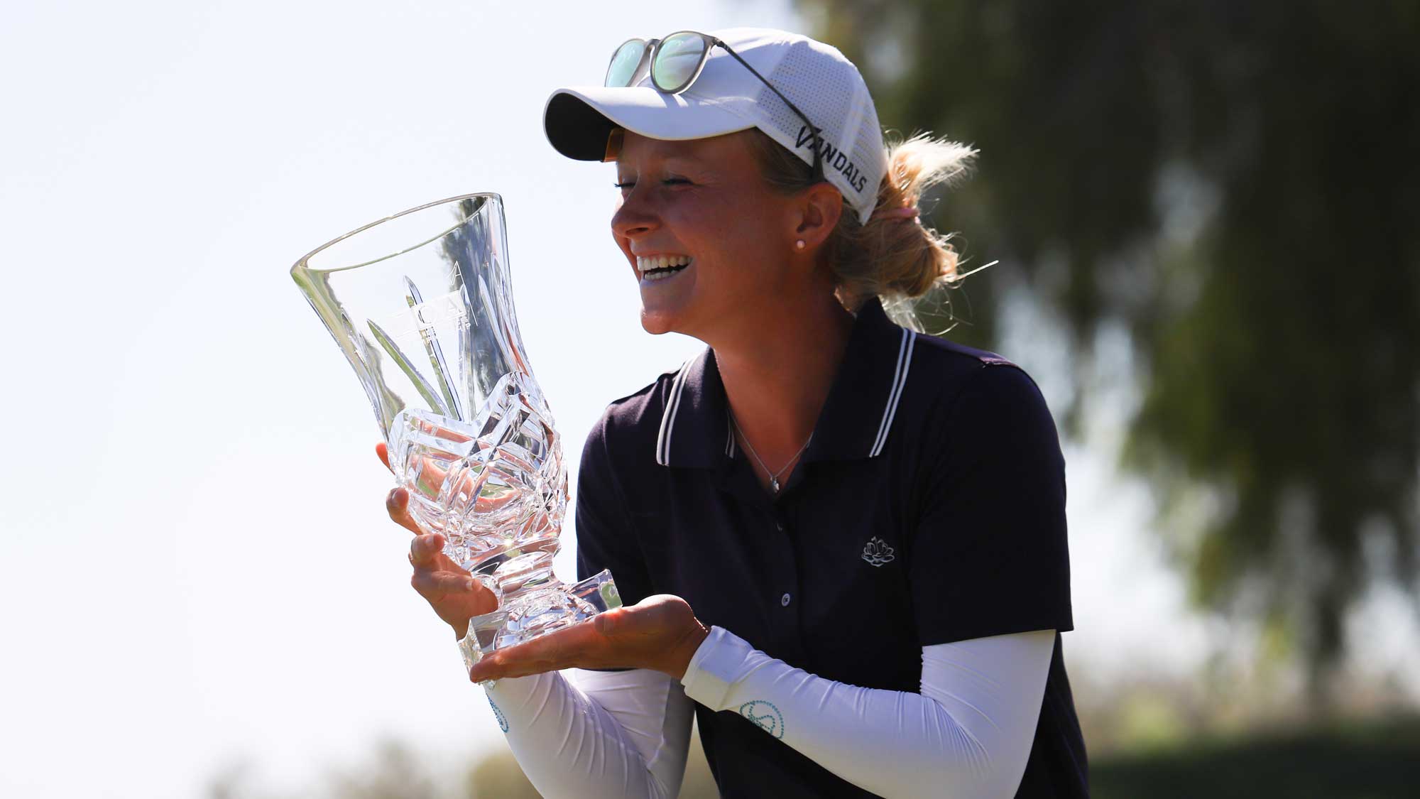 sophie-hausmann-trophy.jpg