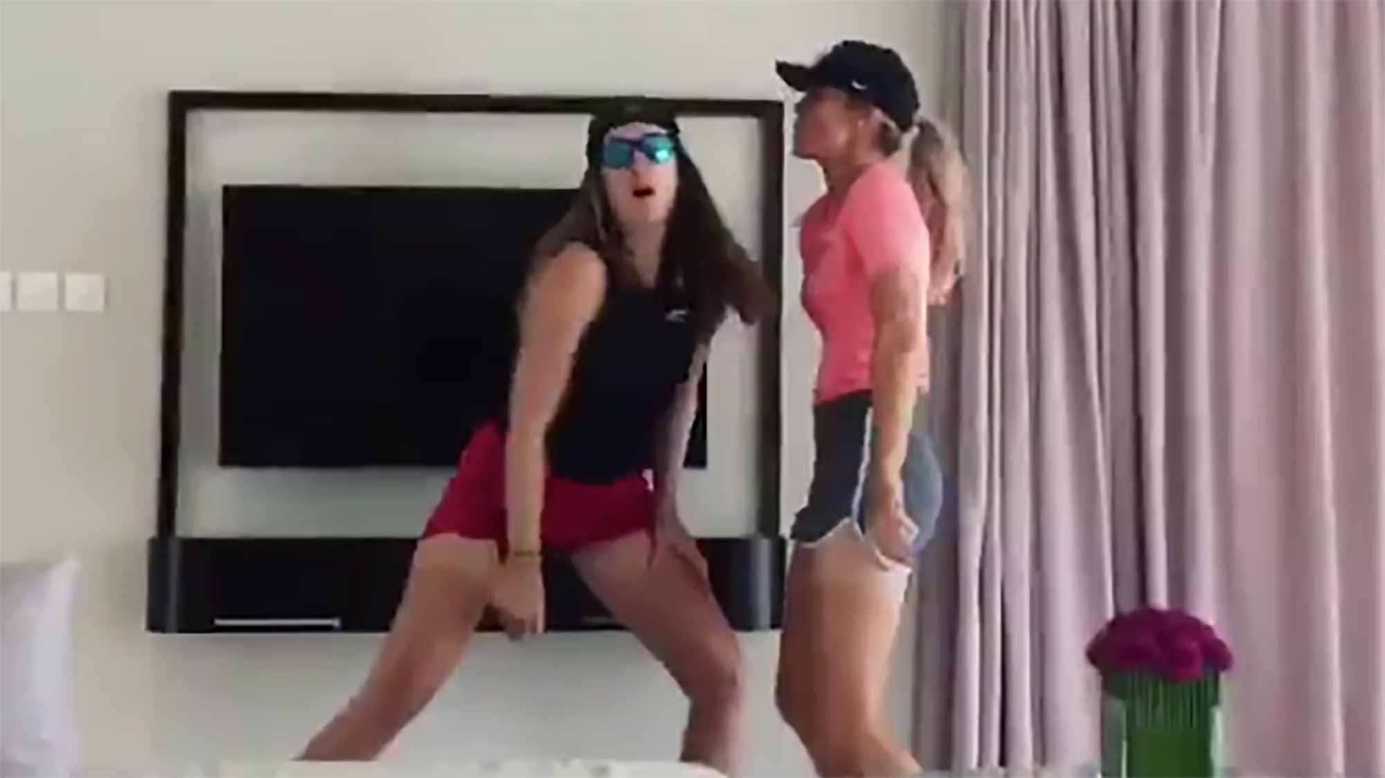 Trending on Social - Kristinsdottir and Gal Dance In Vietnam | News ...